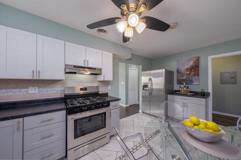 16145 Hermitage Ave, Markham, IL 60428 photo 6