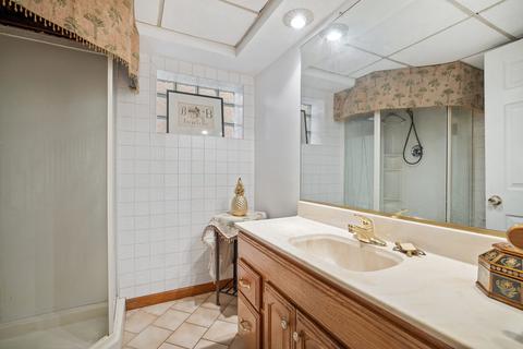 5425 S Latrobe Ave, Chicago, IL 60638 photo 16