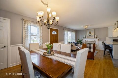 213 N Elm St, Mount Prospect, IL 60056 photo 8