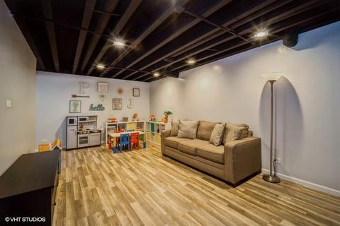 213 N Elm St, Mount Prospect, IL 60056 photo 44