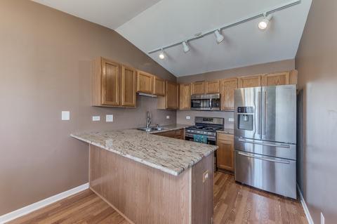 1020 Chaucer Ct #C, Elgin, IL 60120 photo 9