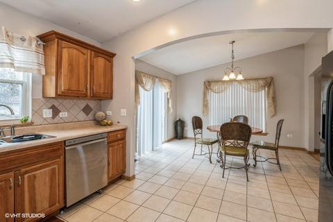 2513 Jethro Ave, Zion, IL 60099 photo 16