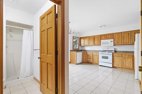 419 Madison St, Lockport, IL 60441 photo 7
