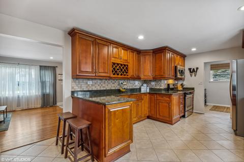 819 S Grace St, Lombard, IL 60148 photo 5