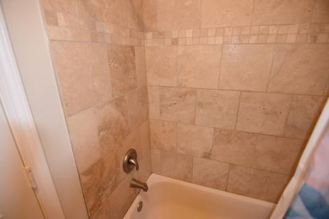 647 N Hamlin Ave, Chicago, IL 60624 photo 16
