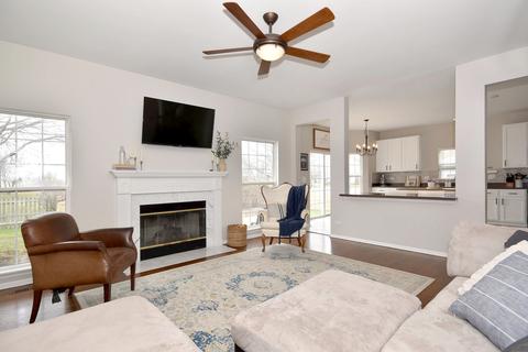 1898 Burton Dr, Bartlett, IL 60103 photo 8