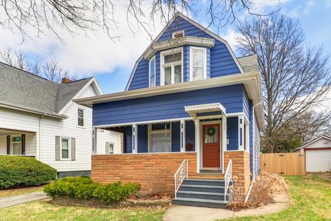 204 Willard Ave, Bloomington, IL 61701 photo 1