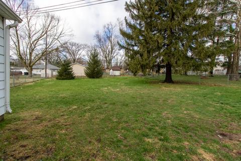 105 Eastview Dr, Normal, IL 61761 photo 32