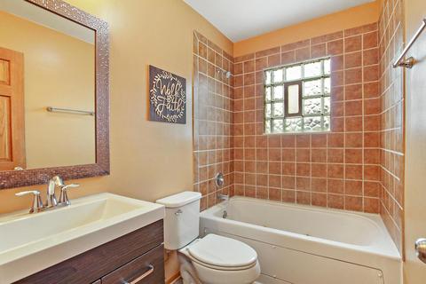 409 Lincoln Ave, Ingleside, IL 60041 photo 9