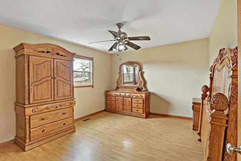 409 Lincoln Ave, Ingleside, IL 60041 photo 14