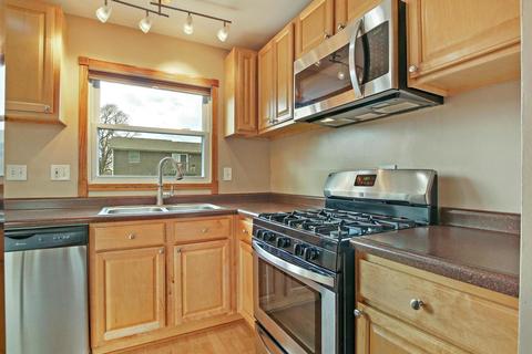 409 Lincoln Ave, Ingleside, IL 60041 photo 7