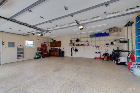 25 E Monterey Ave, Schaumburg, IL 60193 photo 30