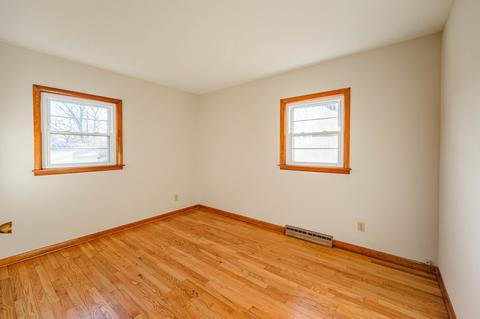 22915 Lahon Rd, Steger, IL 60475 photo 8