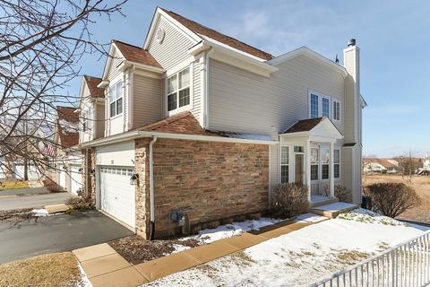 30 Kelsey Ct, Algonquin, IL 60102 photo 2
