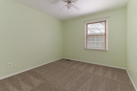 5 Reading Rd, Bloomington, IL 61701 photo 22