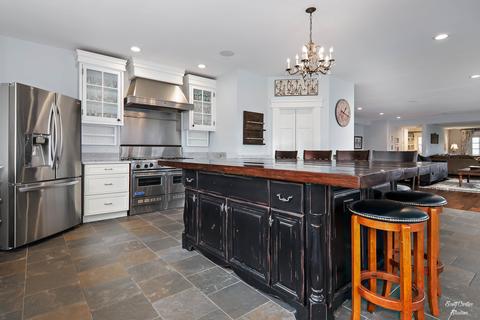 2316 Colby Point Rd, Mchenry, IL 60050 photo 8