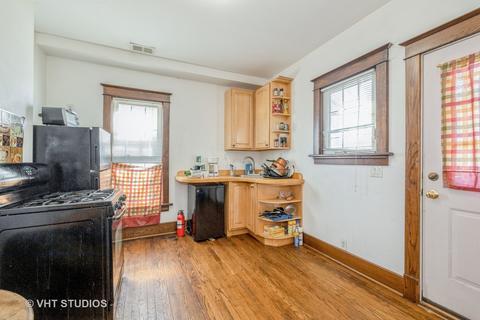 230 E 4th Ave, Naperville, IL 60540 photo 4