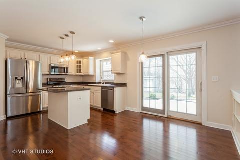 667 Sumac Dr, Aurora, IL 60506 photo 7