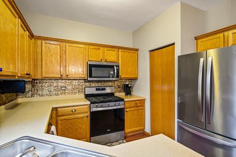 6410 Valley Ridge Dr, Plainfield, IL 60586 photo 6