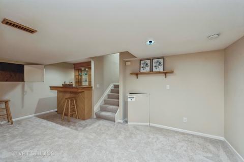 2054 Westridge Blvd, Bartlett, IL 60103 photo 18