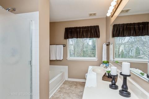 2054 Westridge Blvd, Bartlett, IL 60103 photo 11
