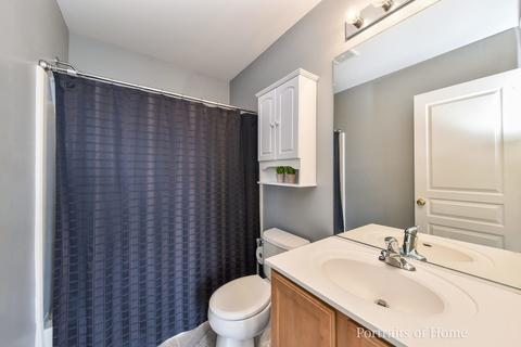 643 Conservatory Ln, Aurora, IL 60502 photo 20