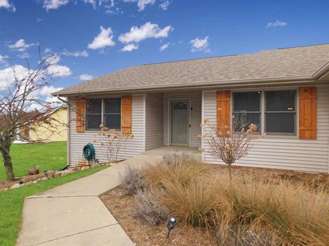 12588 Northgate Rd, Roscoe, IL 61073 photo 4