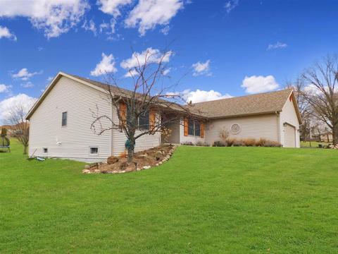 12588 Northgate Rd, Roscoe, IL 61073 photo 3
