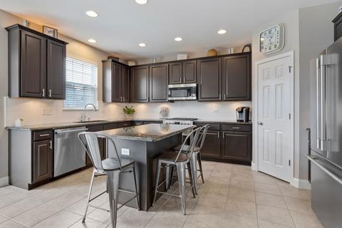 307 Buffalo Dr, Elgin, IL 60124 photo 9