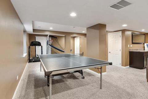 307 Buffalo Dr, Elgin, IL 60124 photo 32