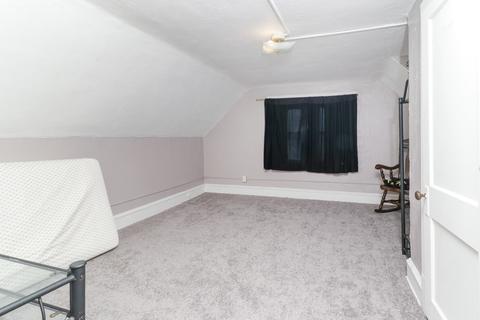 1107 E Washington St, Bloomington, IL 61701 photo 17