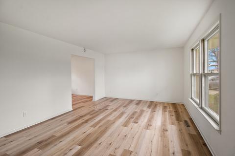 832 S Main Ave, Kankakee, IL 60901 photo 9