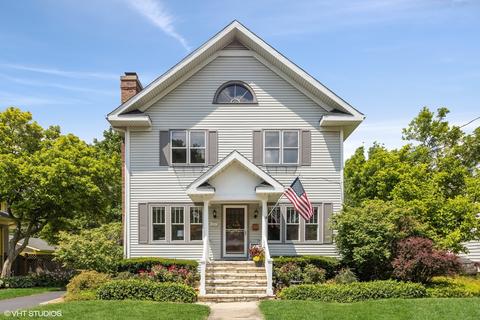 209 W Harrison Ave, Wheaton, IL 60187 photo 1