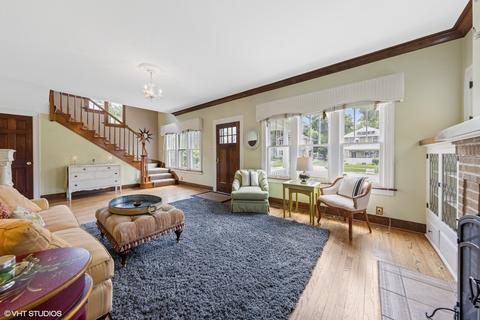 209 W Harrison Ave, Wheaton, IL 60187 photo 17
