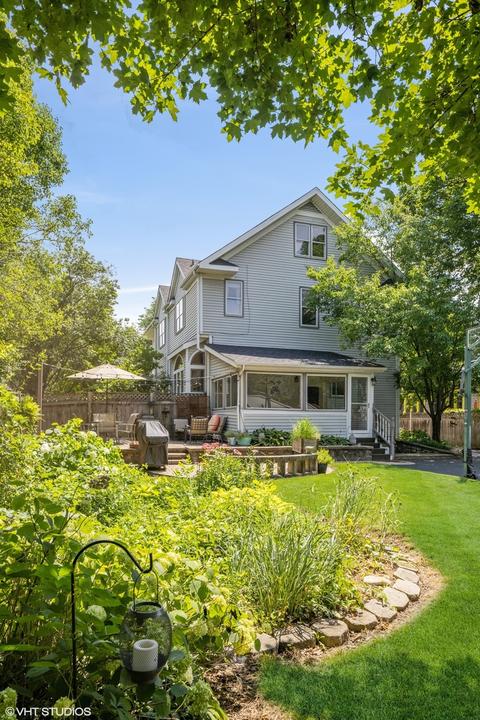 209 W Harrison Ave, Wheaton, IL 60187 photo 49