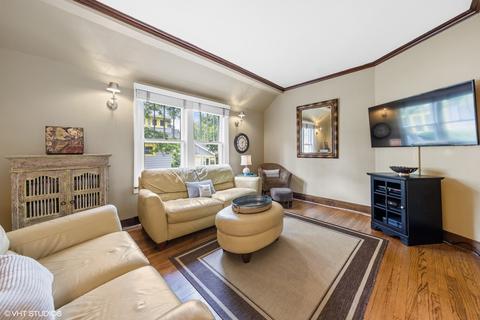 209 W Harrison Ave, Wheaton, IL 60187 photo 20