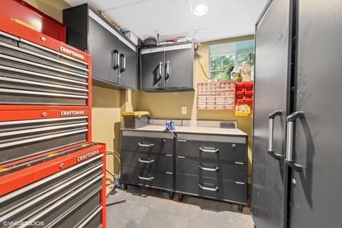 209 W Harrison Ave, Wheaton, IL 60187 photo 45