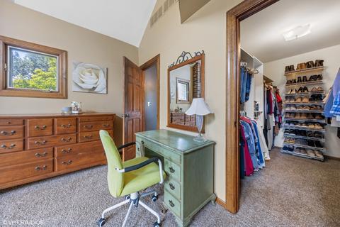 209 W Harrison Ave, Wheaton, IL 60187 photo 32