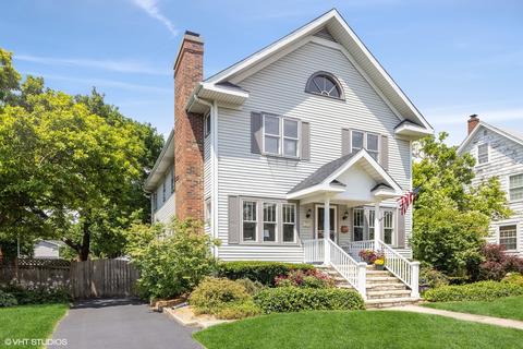209 W Harrison Ave, Wheaton, IL 60187 photo 2
