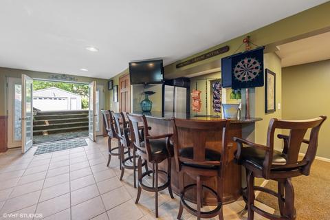 209 W Harrison Ave, Wheaton, IL 60187 photo 37