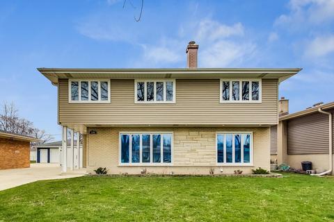 2101 Westview Dr, Des Plaines, IL 60018 photo 1