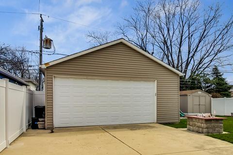 2101 Westview Dr, Des Plaines, IL 60018 photo 24