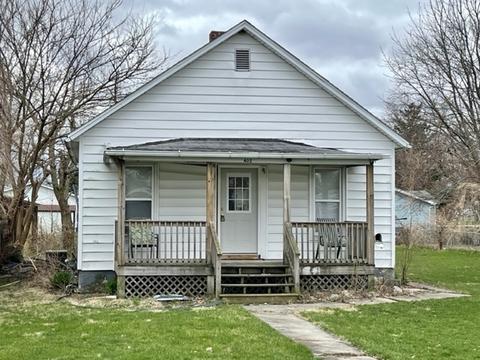 405 W Owsley St, Chenoa, IL 61726 photo 1