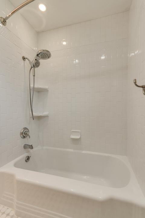 525 E Hillside Rd, Naperville, IL 60540 photo 15