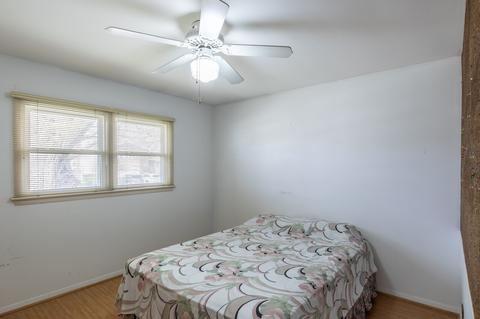 1385 Phoenix Dr, Des Plaines, IL 60018 photo 9