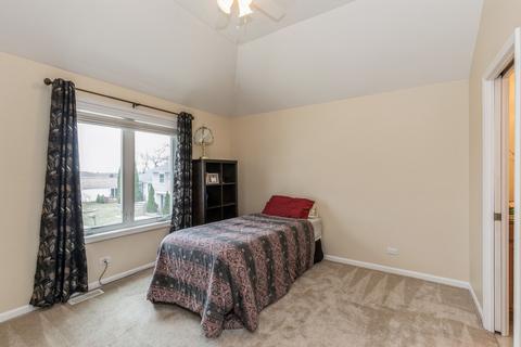 4448 Trailside Ct, Hoffman Estates, IL 60192 photo 9