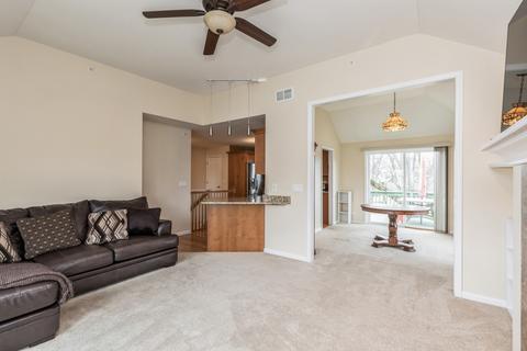4448 Trailside Ct, Hoffman Estates, IL 60192 photo 7