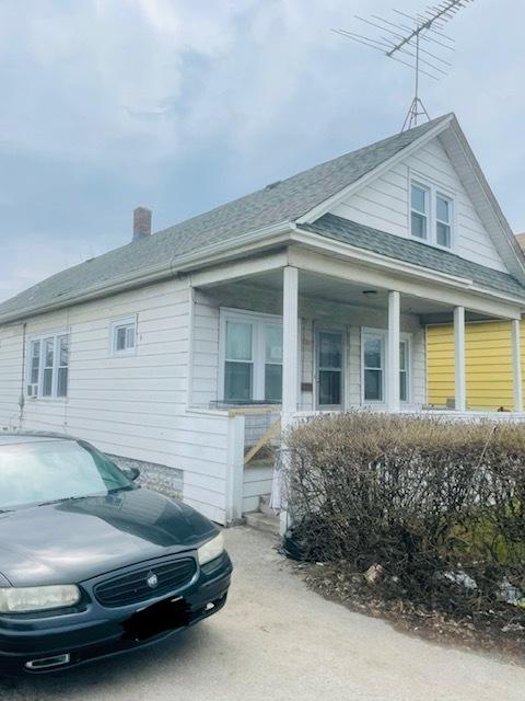 228 W 147th St, Harvey, IL 60426 photo 1