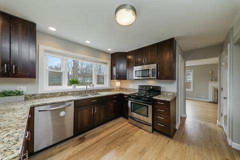 4345 Hoover St, Rolling Meadows, IL 60008 photo 6