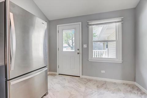 1506 Manchester Rd, Wheaton, IL 60187 photo 17